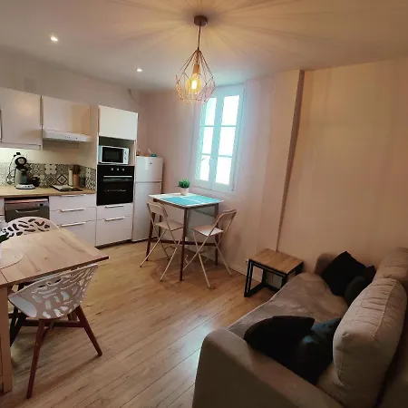 F2 - 30m2 Face à La